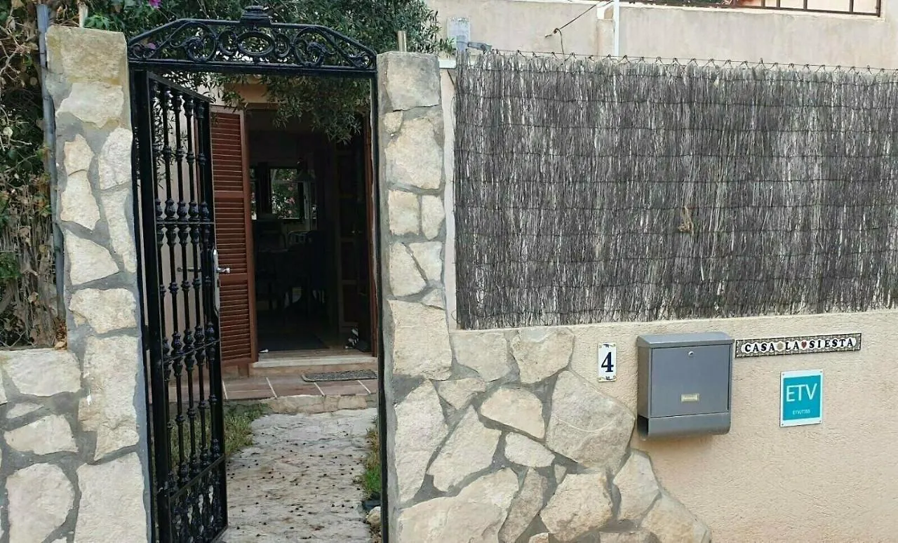Dom wakacyjny Casa La Siesta- Ruhiges Ferienhaus In Cala Ratjada, 300 M Vom Strand Son Moll Entfernt